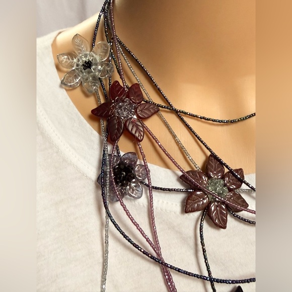 Floral Multi-Color Necklace - Picture 8 of 16
